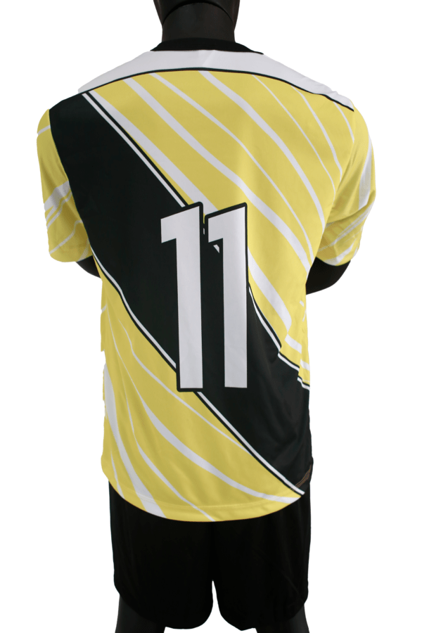 Jogo de Uniforme Completo 19+1 - Amarelo com Faixa Preta - Image 2